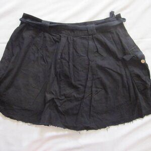 Jr's Black Cotton Mini Skirt - sz L